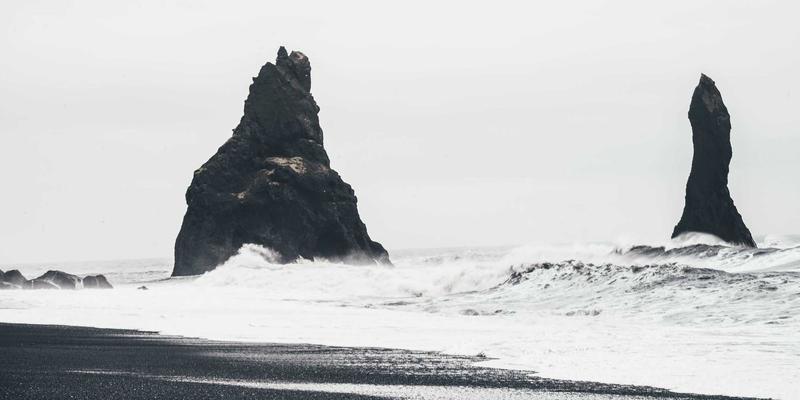 从专业装备到全案服务：现代体育赛事成功举办的三大支柱