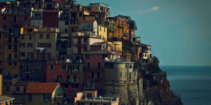 赛事策划、体育零售与赛事服务:构建体育用品产业增长新三角